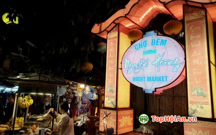 Chợ đêm Nguyễn Hoàng